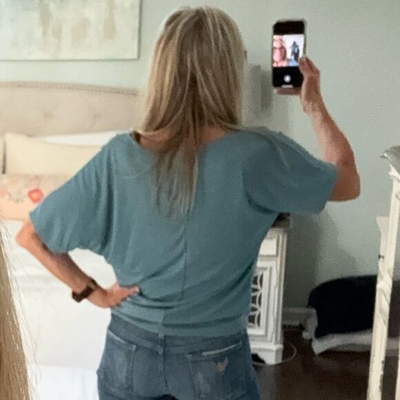 Green Envelope Turquoise draped neck short dolman sleeve top size small - NWOT - Picture 3 of 8